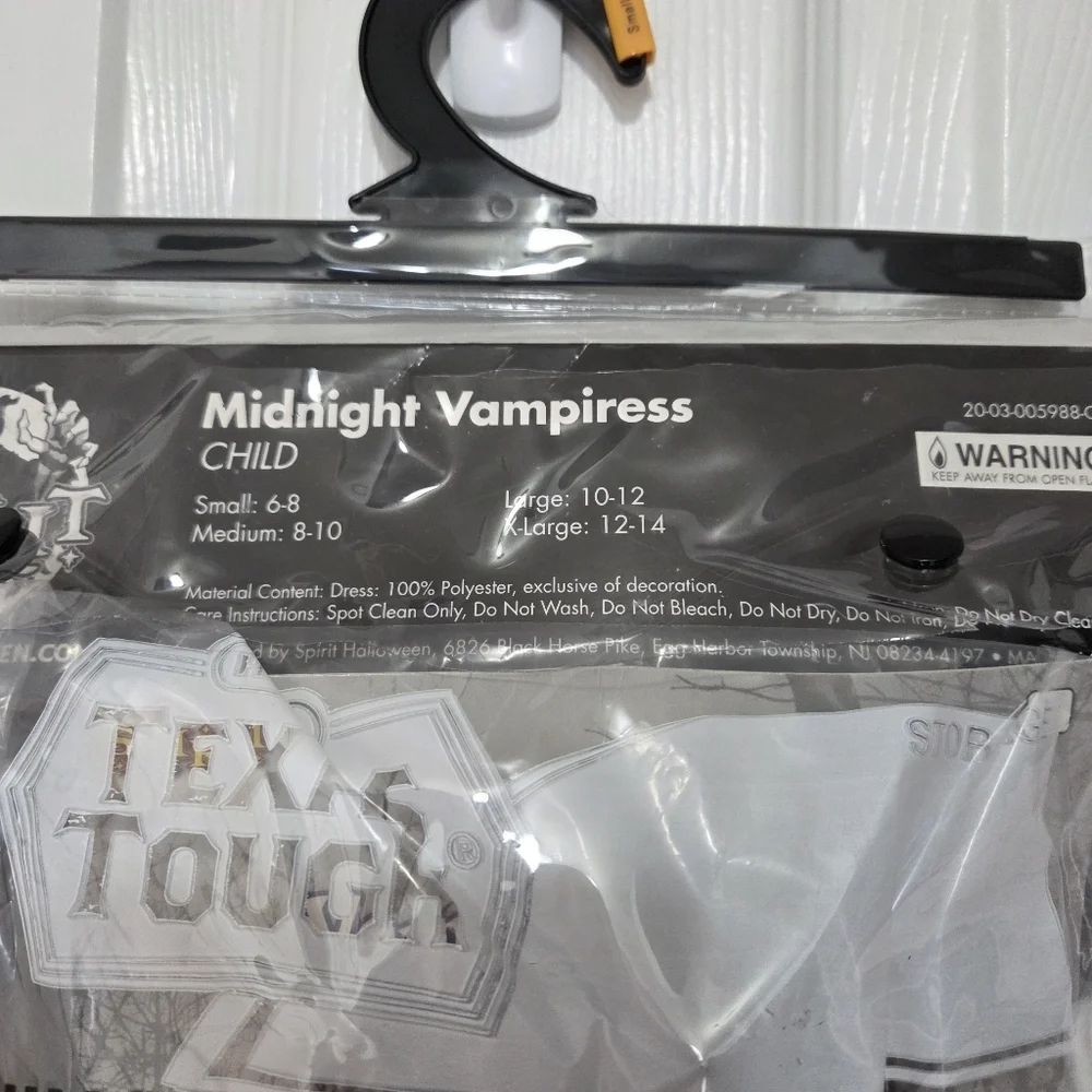 Spirit Halloween Child Midnight Vampiress Black & White Costume Size 6 Vampire